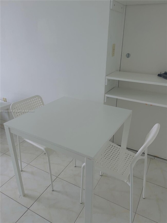 Building Photo - 11111 Biscayne Blvd