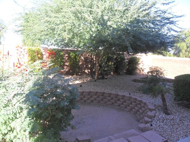 Building Photo - Beautiful Canyon Trails Home