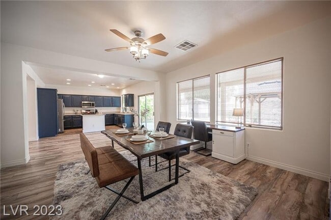 Building Photo - BEAUTIFUL 4 BEDROOM HOME!