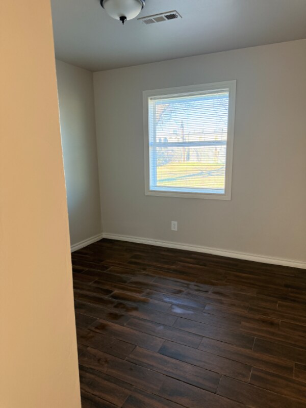 Building Photo - 9137 E 46th Pl