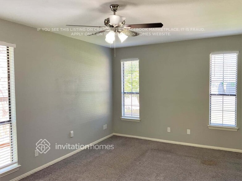 Building Photo - 6224 Vista Wood Dr