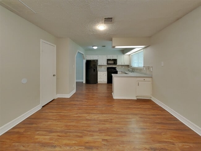 Building Photo - 4238 Burkegate Dr