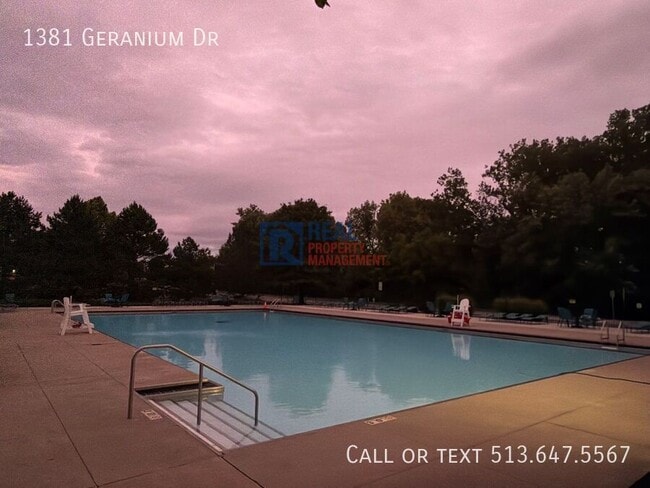 Building Photo - 1381 Geranium Dr