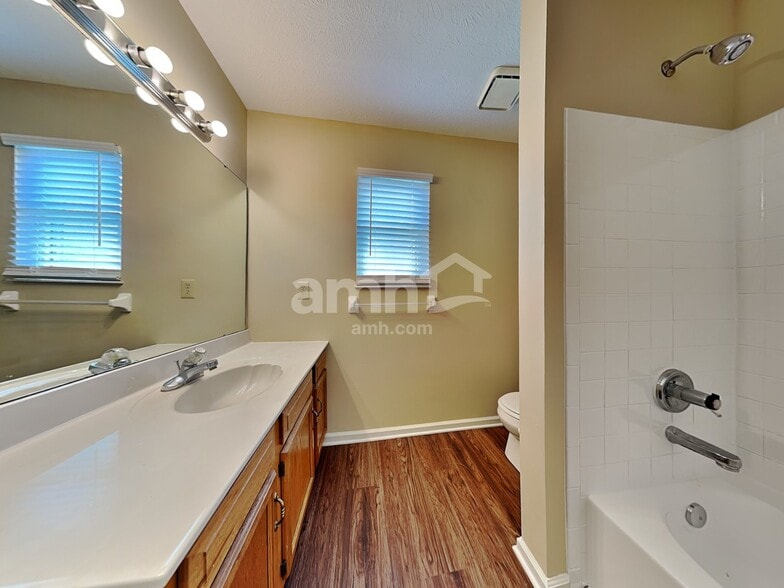 Building Photo - 1469 Dunwoodie Ct