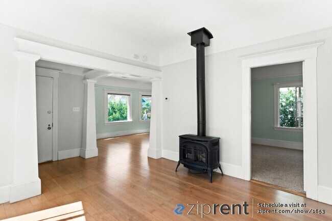 Building Photo - 1012 63rd St