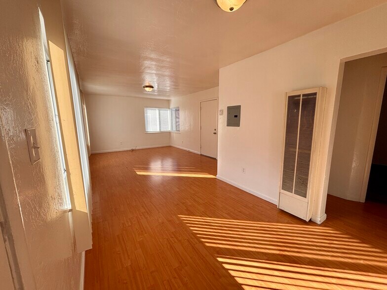 Building Photo - 8638 MacArthur Blvd