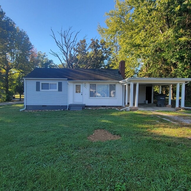 Primary Photo - 3/1 Single Family Home- Cookeville City Li...