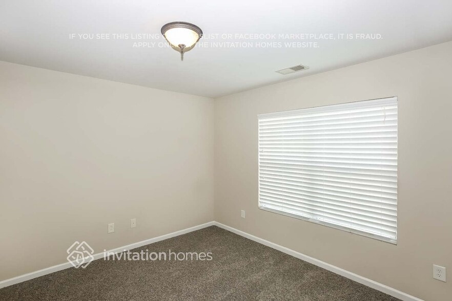 Building Photo - 212 Sycamore Creek Rd