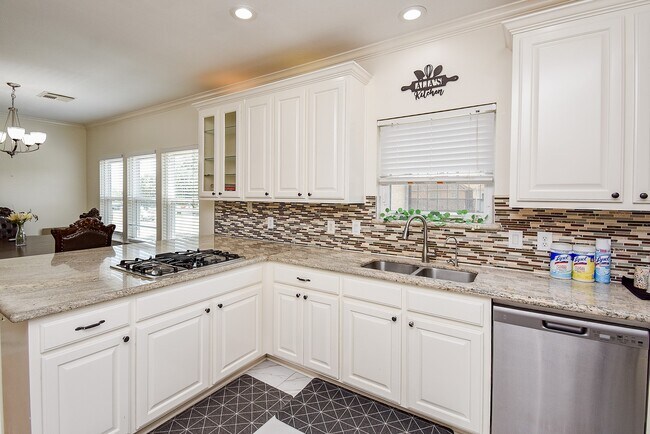Building Photo - 5931 Turtle Beach Ln