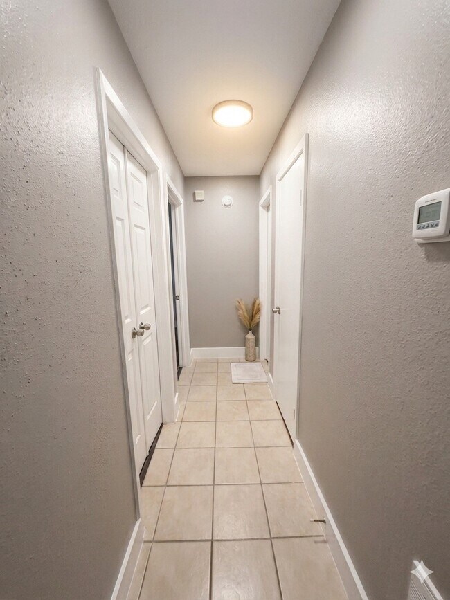 Building Photo - 12611 Ashford Meadow Dr