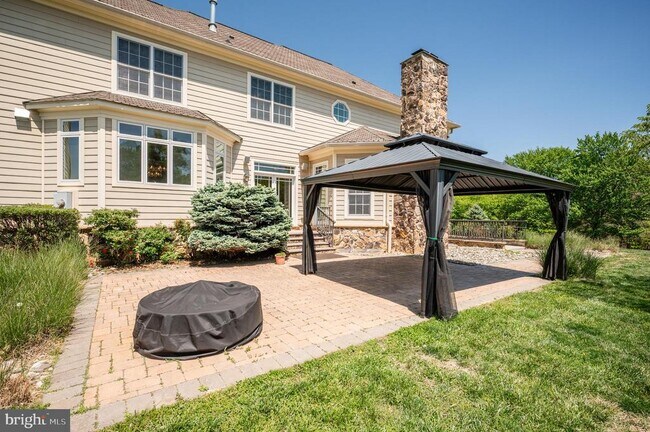 Building Photo - 13071 Haddonfield Ln