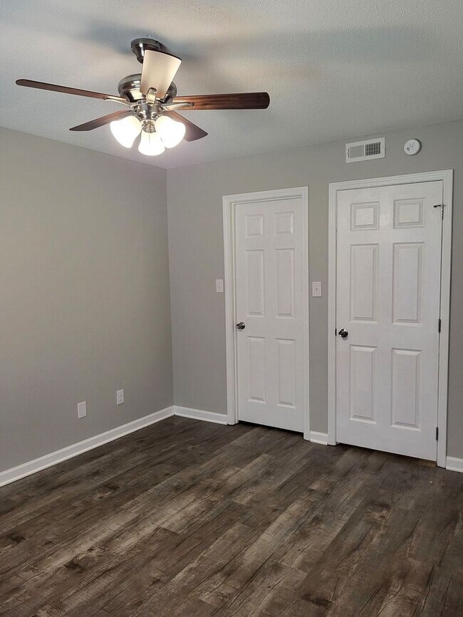 Building Photo - 3 Bedroom apartment in Maryville, TN!
