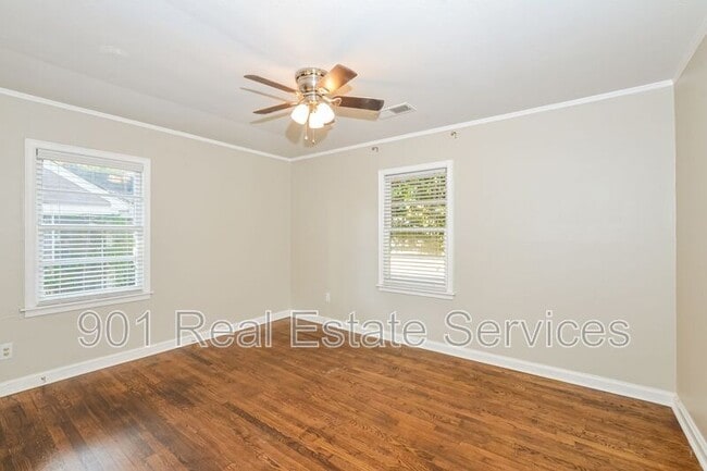 Building Photo - 4879 Marion Ave