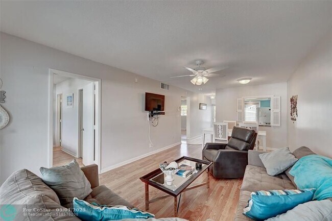 Building Photo - 1461 S Ocean Blvd