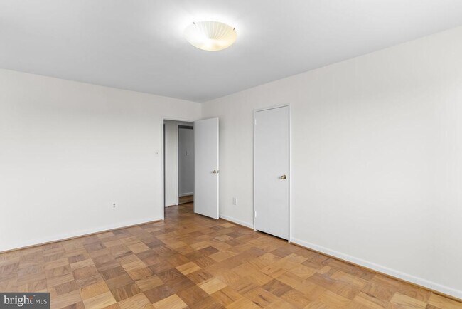 Building Photo - 1830 Columbia Pike