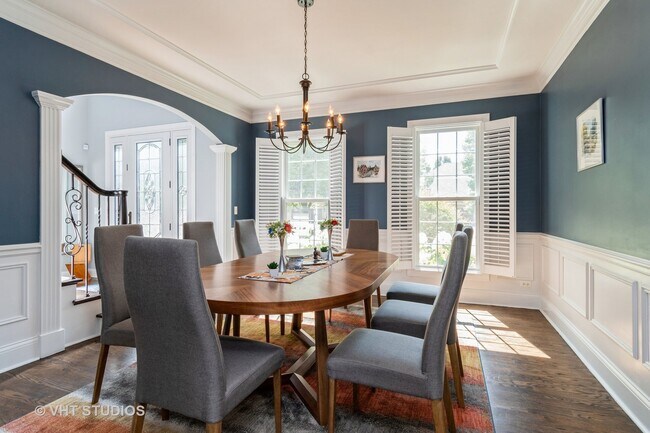 Building Photo - 2328 Simsbury Ct