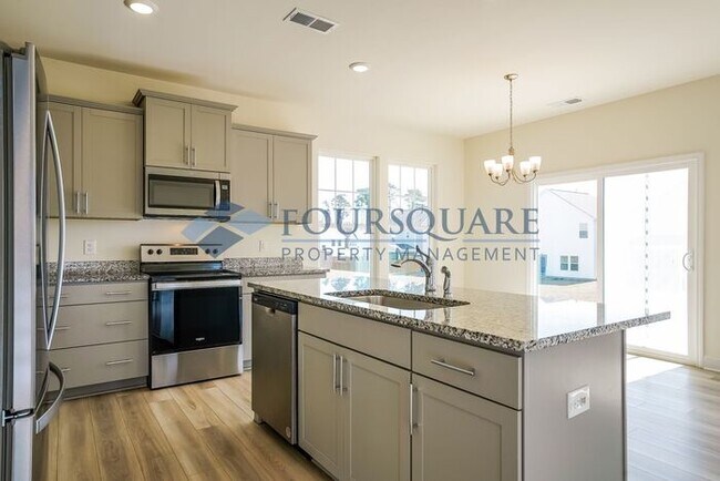 Building Photo - Spacious 3-Bed Home with Open Layout & Modern Living – Near Downtown Angier