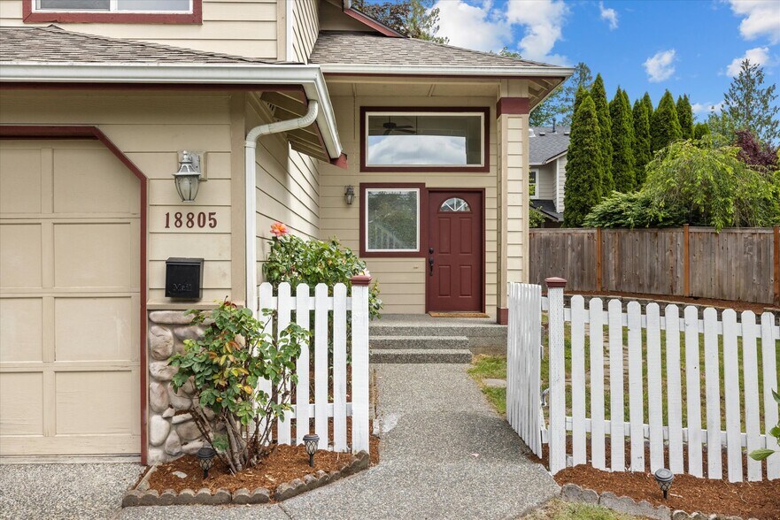 Building Photo - 18805 20th Ave SE