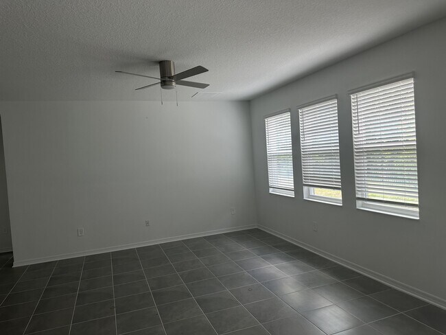 Building Photo - 4156 Babbling Brk Wy