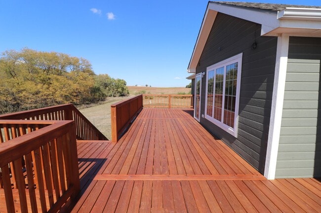 Building Photo - Country House for rent