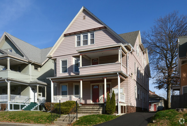 Primary Photo - 178 188 South Whitney Street