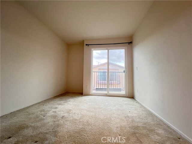 Building Photo - 4424 Lilac Cir