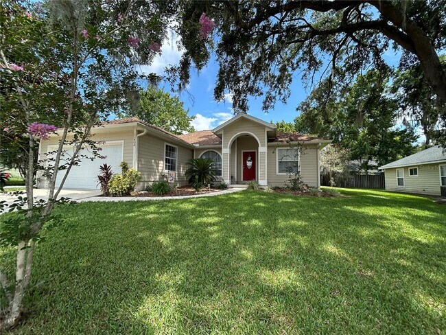 Building Photo - 11404 NW 32nd Ave