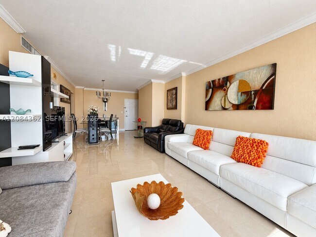 Building Photo - 2501 S Ocean Dr