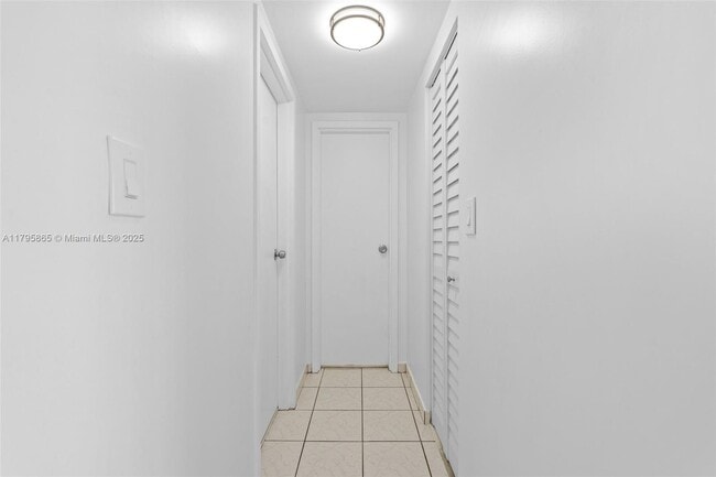 Building Photo - 14170 SW 84th St