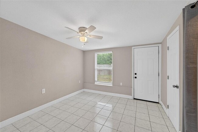 Building Photo - 4945 36th Ave N