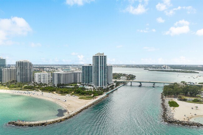 Building Photo - 10295 Collins Ave