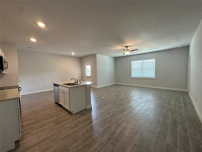 Building Photo - 17971 Lantana Loop