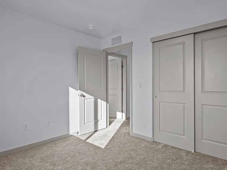 Building Photo - 2786 Caspian Wy