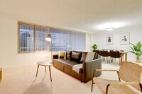 Building Photo - 1600 S Eads St