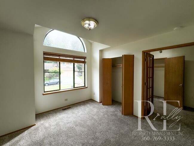 Building Photo - Your Charming Rustic Retreat- 3 Bedroom With Wrap-A-Round Yard