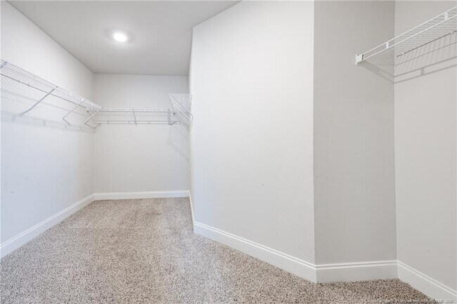 Building Photo - 429 Letterfearn Dr
