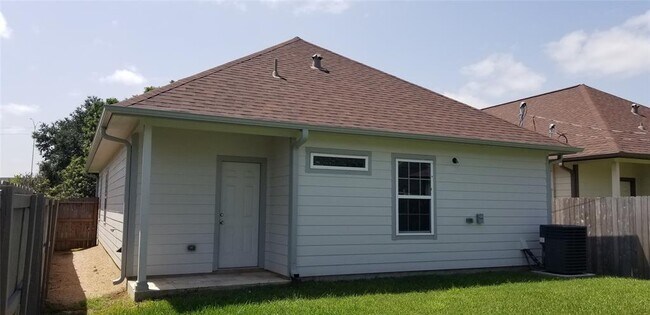 Building Photo - 6514 Brent Dr