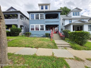 Building Photo - 542 Colfax Ave