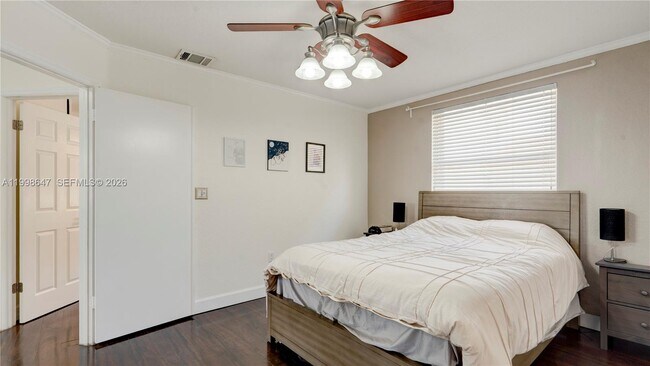 Building Photo - 1237 NW 125th Terrace