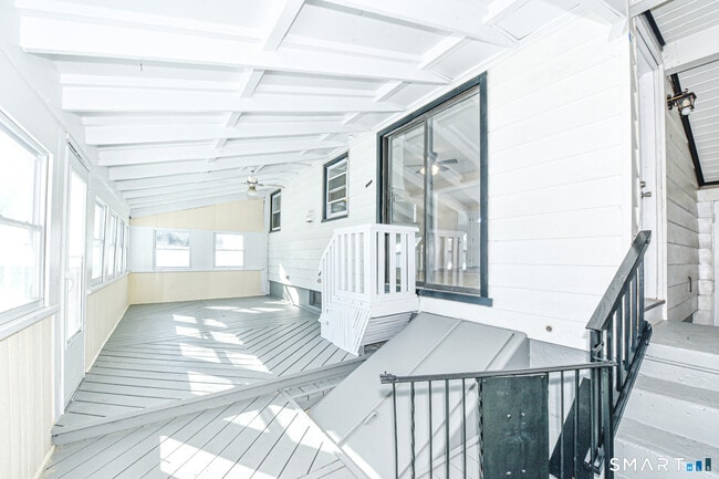 Building Photo - 90 Mary Ellen Dr