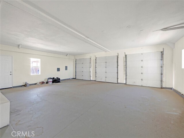 Building Photo - 2575 Rale Dr