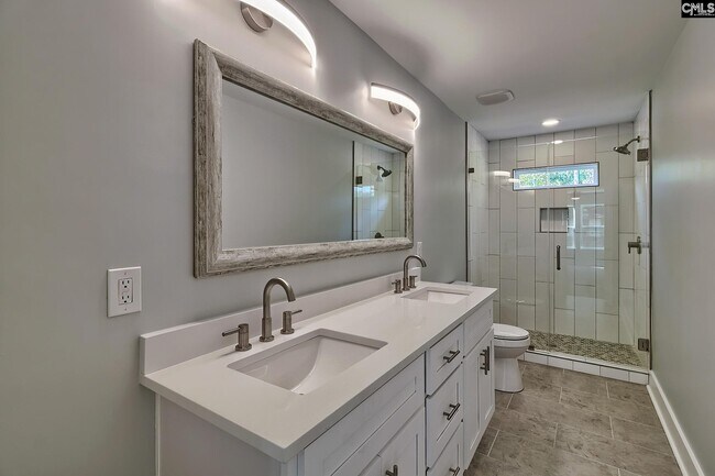 Building Photo - 209 Lynch Ln