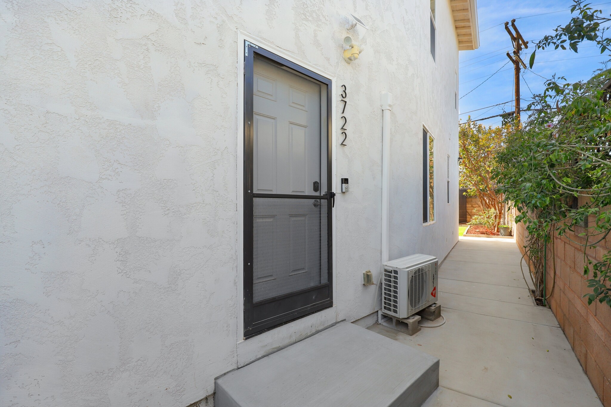 Front door - 3722 Ben St