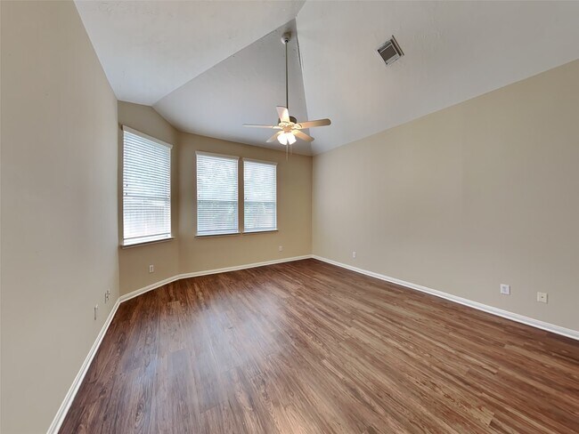 Building Photo - 4919 Chase Wick Dr