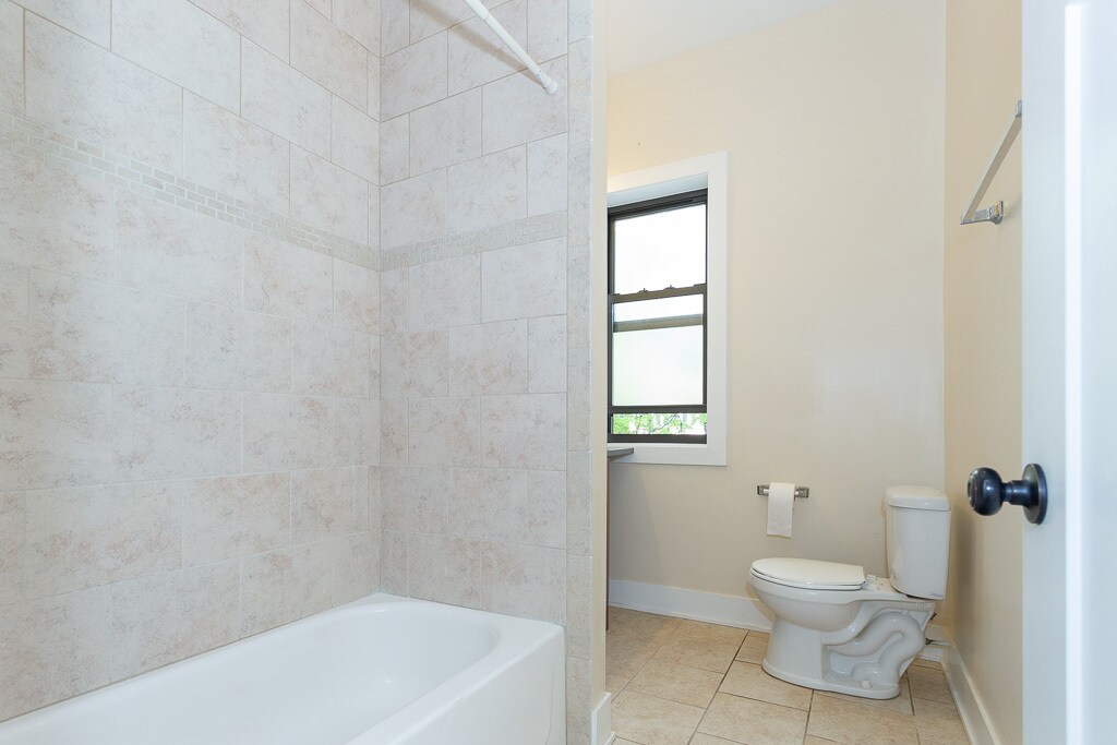 Building Photo - 378 Park Ave