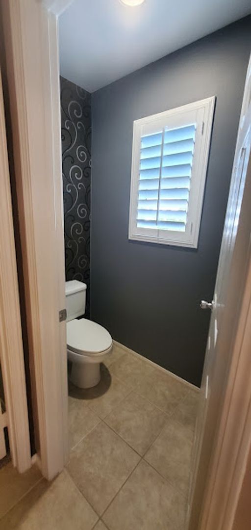 Building Photo - Beautiful House in the Lovely Fair Oaks Ra...