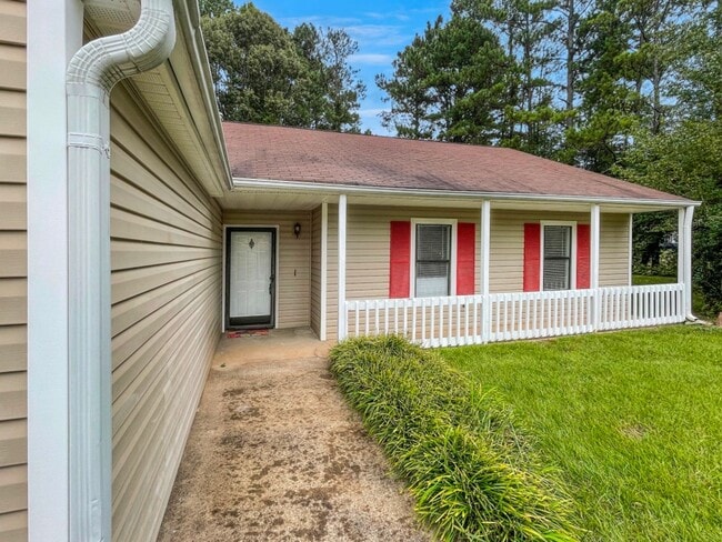 Building Photo - Powder Springs - 3BR - Fully Renovated