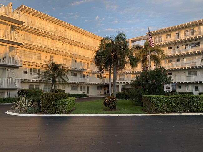 Building Photo - 3500 S Ocean Blvd