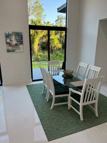 Building Photo - 4320 30th Ave SE