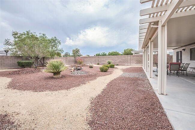 Building Photo - 5917 Gentle Creek Ln